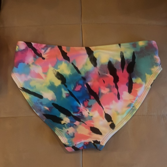 Girls SWIM SUIT - Picture 3 of 3